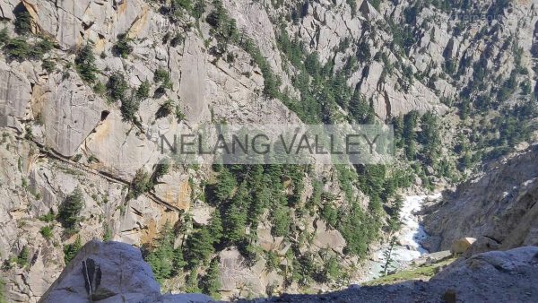 Nelang valley